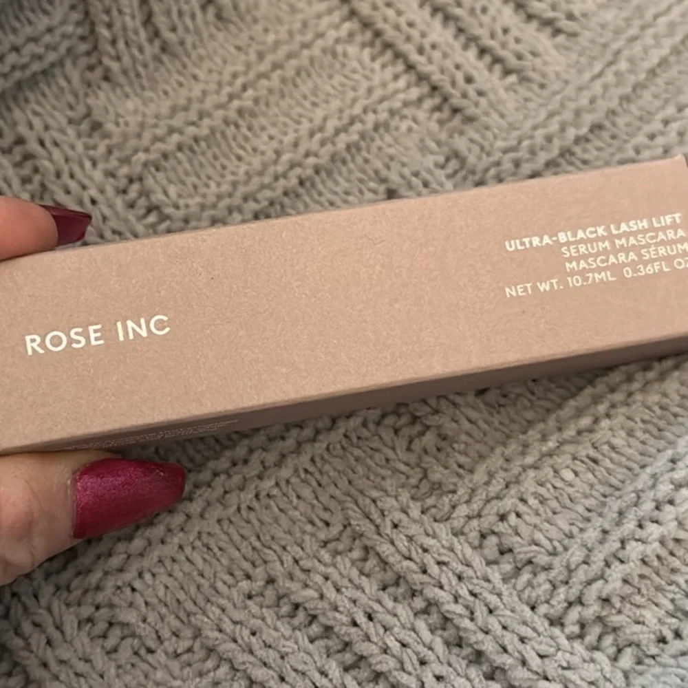 Rose Inc Ultra-Black Lash Lift Serum Mascara